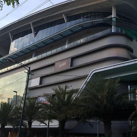 Zen Hostel Danlig St. Makati Makati City Zewnętrze zdjęcie
